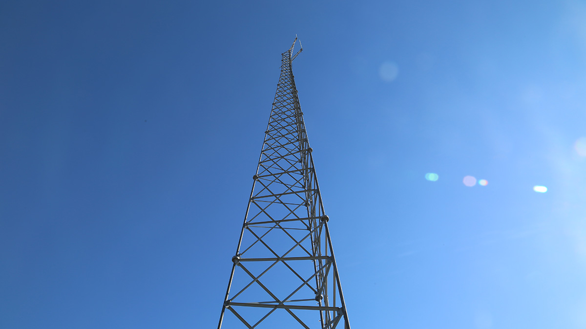 Metro Emerson Park Radio Tower